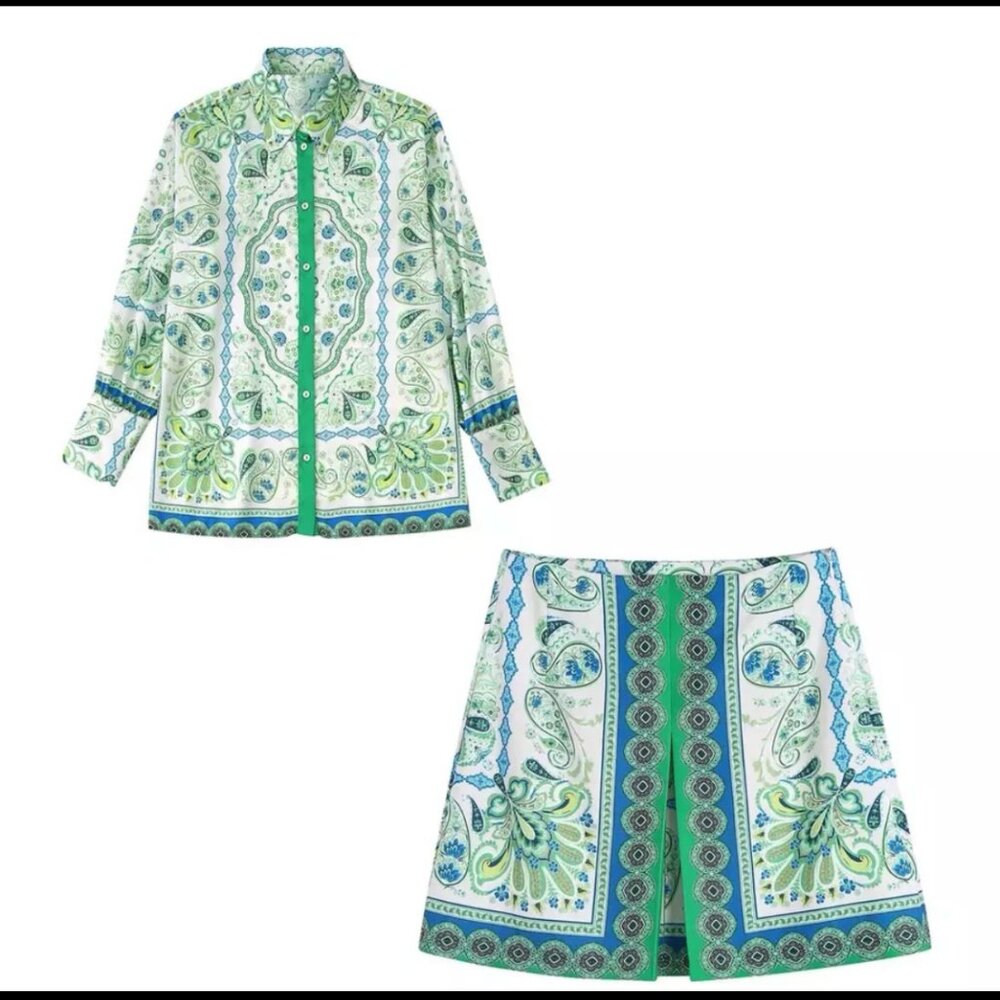 PAISLEY PRINTED SET (BLOUSE AND SKIRT)